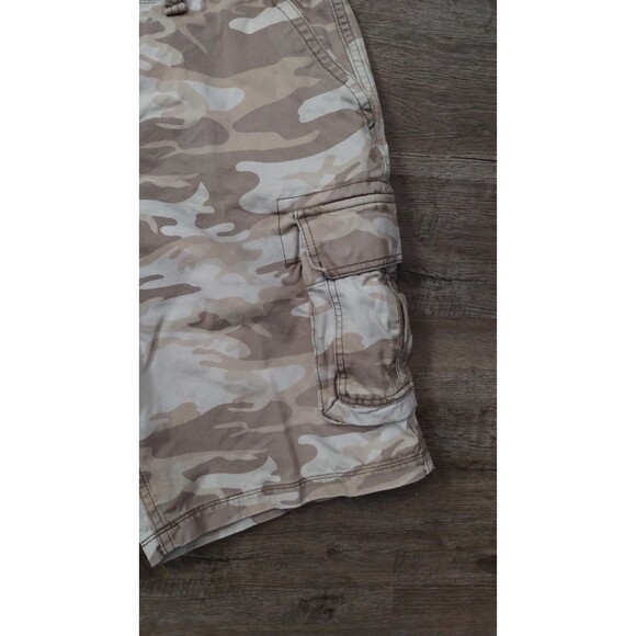 CHINOS Authentiques Cargo Shorts Army Camo Baggy Mens 40 Heavy Made Hike - Picture 3 of 9